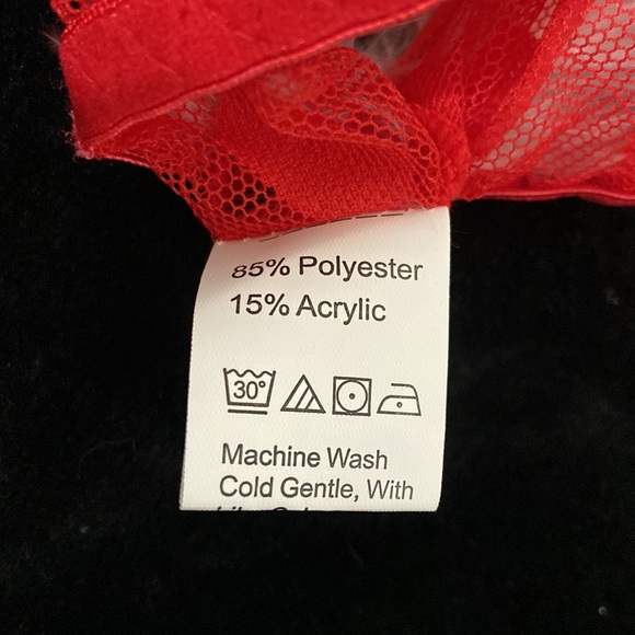 Women’s Shein two piece sexy red Valentines sheer mesh lingerie set. Size M. - Picture 14 of 16